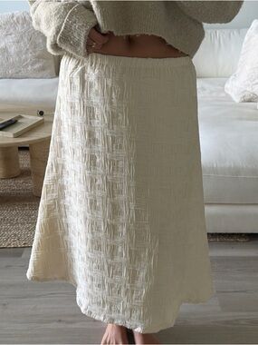 Choklate Paris Textured Midi Skirt in Cream